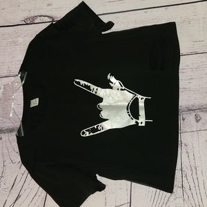 Distressed crop tee NWOT